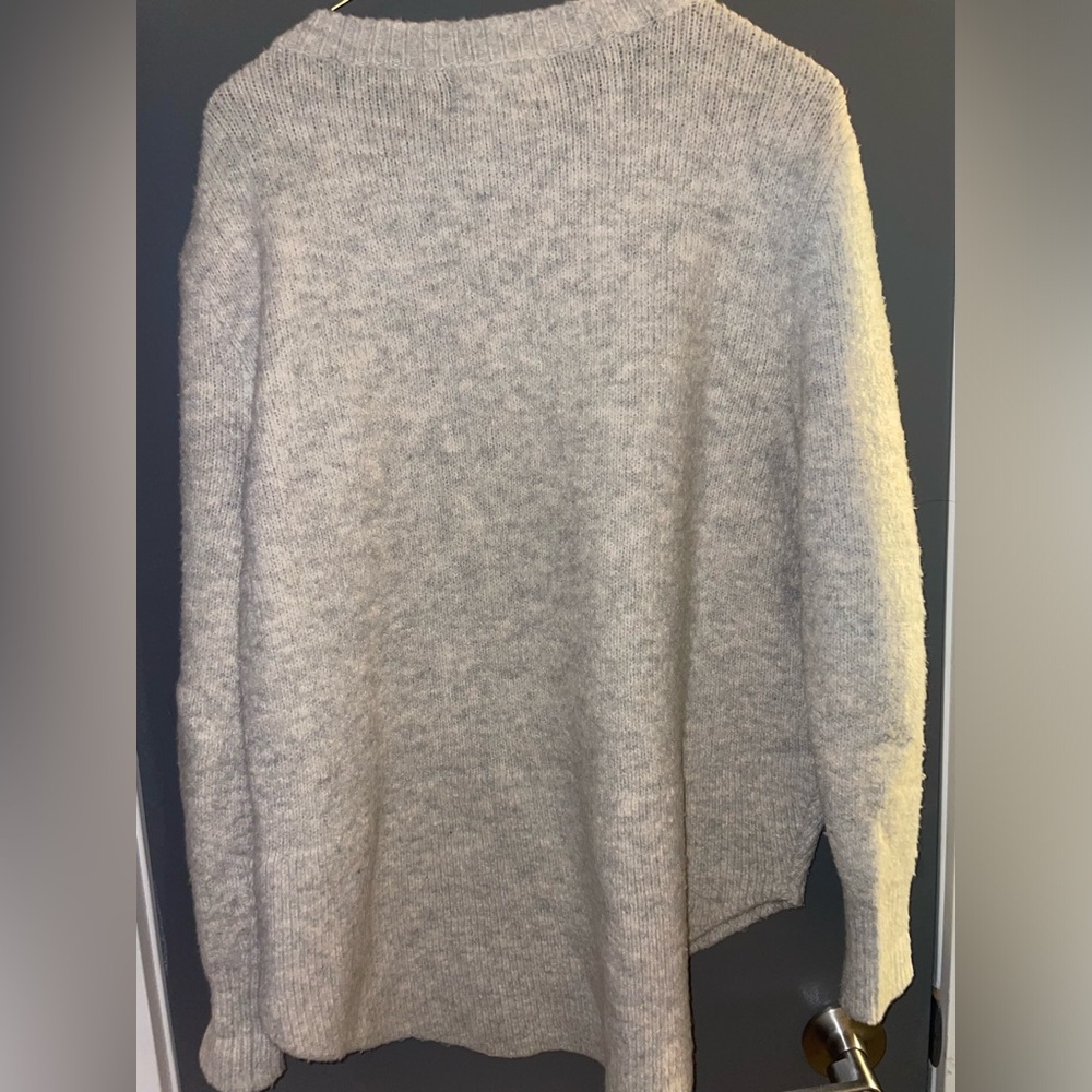 Oversized Knit - Picture 3 of 4